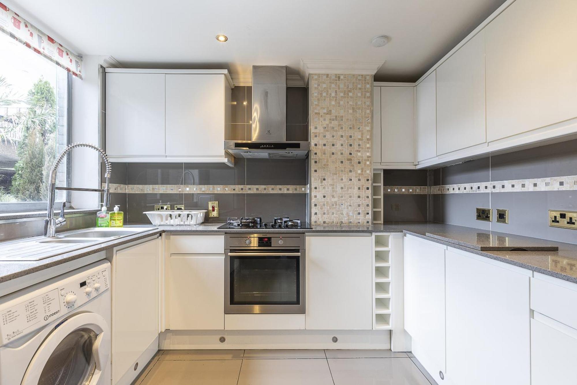 Gorgeous 4 bedrooms apartment near Hyde Park&Oxford St Londen Buitenkant foto